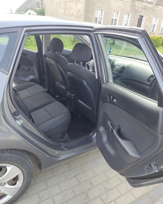 Hyundai I30 cena 19000 przebieg: 123000, rok produkcji 2010 z Gniezno małe 92